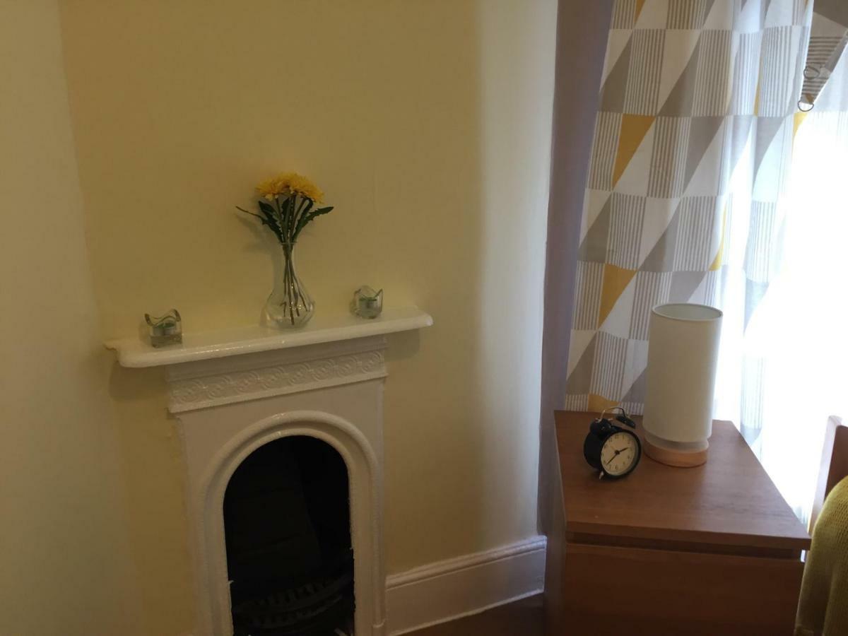 Tynant House- Modern 3 Bed House- City Centre And Free Parking คาร์ดิฟฟ์ ภายนอก รูปภาพ